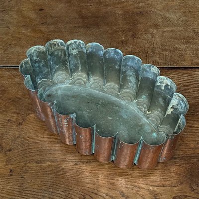 Moule à gâteau de grande taille en cuivre Saint-Cloud 1845