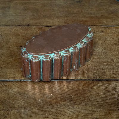 Moule à gâteau de grande taille en cuivre Saint-Cloud 1845