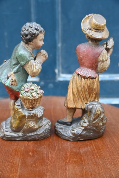 Pair of statues in 18th-century polychrome terracotta