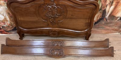 Lit de centre Style Louis XV En Noyer  