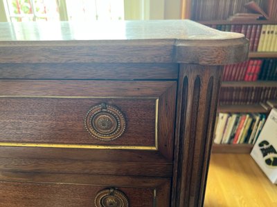 Elegante scrittoio in mogano in stile Luigi XVI - Inizio XX secolo