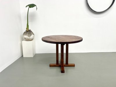 Occasional" round pine table Les Arcs