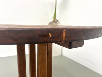 Occasional" round pine table Les Arcs