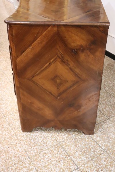 commode italienne en Noyer, 18ème Siècle