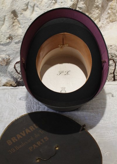 Cappello a cilindro e scatola originale, Bravard, fine XIX secolo
