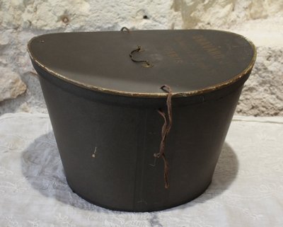 Cappello a cilindro e scatola originale, Bravard, fine XIX secolo