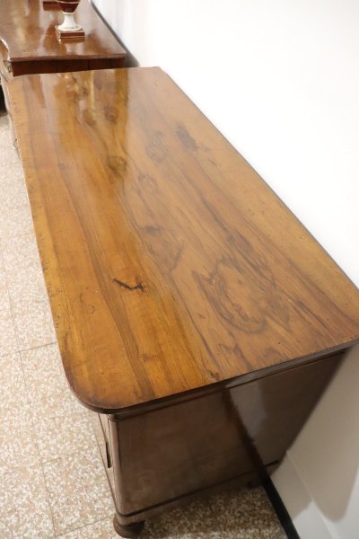 Commode ancienne en noyer incrusté, Italie, 19e siècle