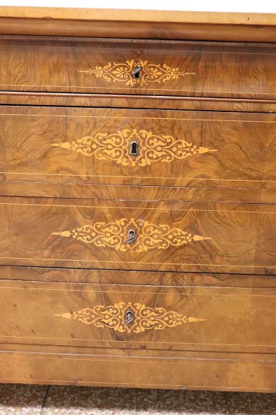 Commode ancienne en noyer incrusté, Italie, 19e siècle
