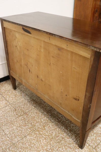 Commode ancienne en noyer massif, Italie 18e siècle