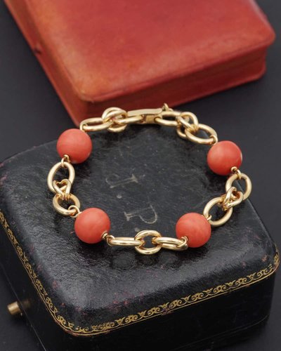 Flexible coral beads 18k gold vintage bracelet in 18k gold, double oval link, sixties or seventies