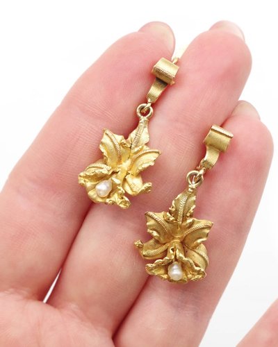 Orchid earrings vintage 18k gold pearls flowers pendants, vintage earrings, dangle earrings 
