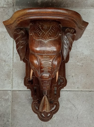 Ancienne console d applique étagère éléphant bois sculpté 