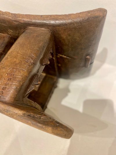 Sgabello tradizionale Ashanti dal Ghana