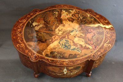 Large marquetry box
