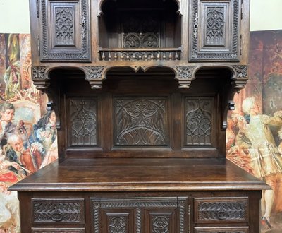 Cabinet Style Renaissance En Bois Sculpté vers 1850
