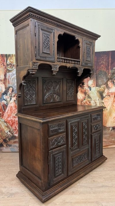Cabinet Style Renaissance En Bois Sculpté vers 1850