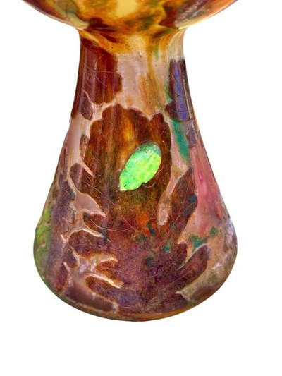 Daum Rare Calice Vase "Feuilles De Chênes Et Cabochons" (Eichenblätter und Cabochons)
