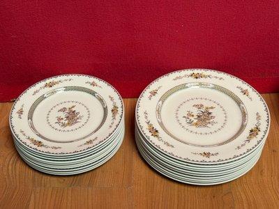 Royal Doulton Service