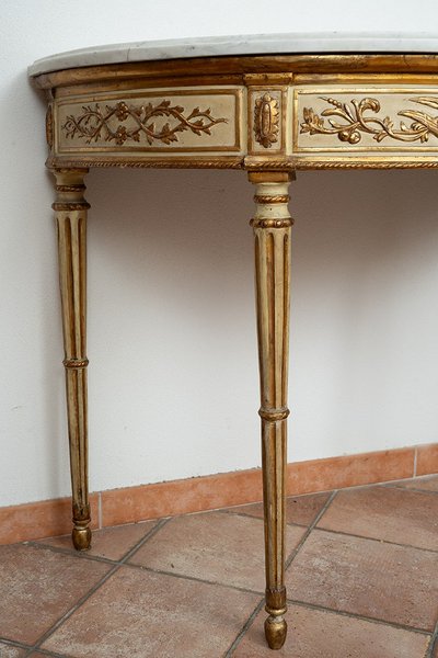 Antike Konsole im Stil Louis XVI Neapel, 19. Jahrhundert.