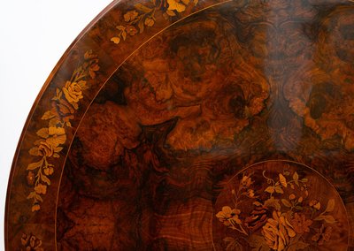 Antico tavolo vittoriano, Inghilterra, prima metà del XIX secolo.
