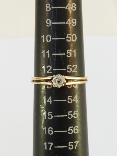 Bague solitaire en OR jaune 18 carats avec DIAMANT