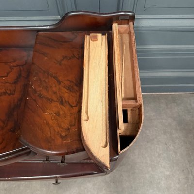 Cassettone in mogano fiammato Art Déco a 5 cassetti