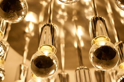 Atomic" Sciolari-style ceiling light.