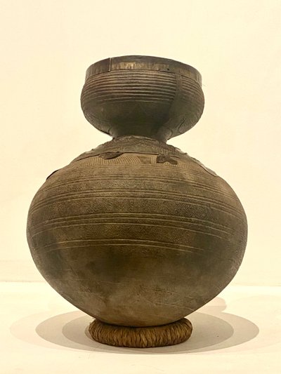 Jarre ancienne NUPE du Nigeria Terre cuite