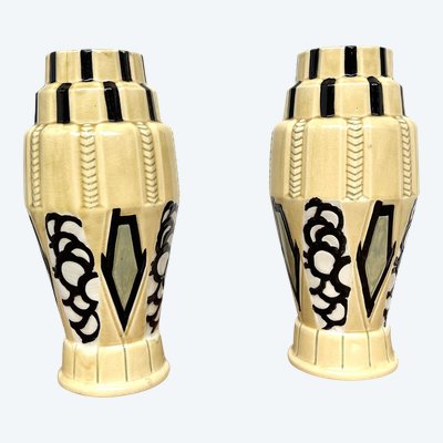 Ein Paar Art Déco-Vasen, signiert Orchies - emaillierte Keramik, Frankreich, ca. 1930