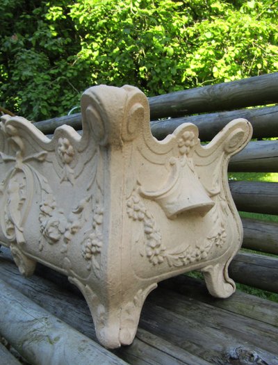 Blumenkasten Aus Gusseisen