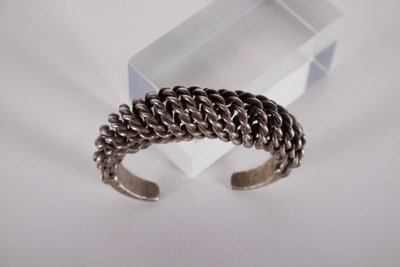 Torque-Armband Akha, Volk der Hügel, Goldenes Dreieck