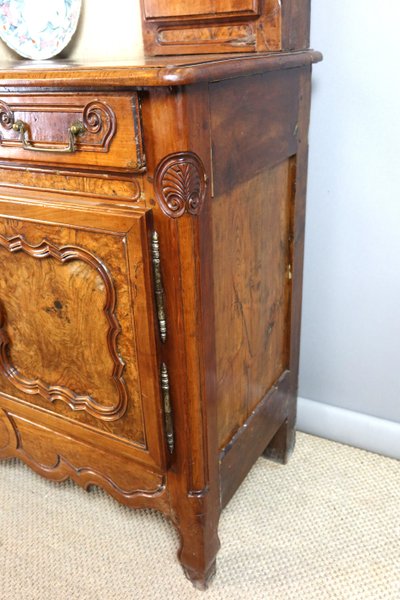 Buffet vaisselier XVIIIème siècle