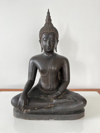 Shakyamuni Buddha in bronze
