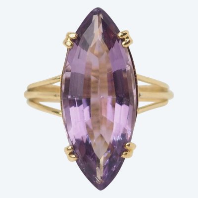 Anello marquise in oro giallo e ametista