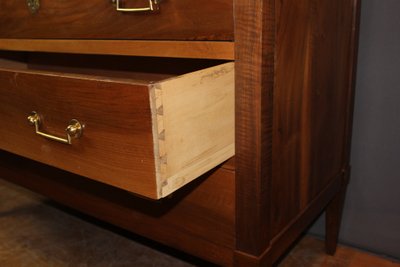 Directoire walnut chest of drawers, early 19th century