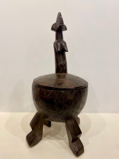 Coupe en bois sculpté MOSSI du Burkina Faso