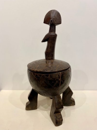 Coupe en bois sculpté MOSSI du Burkina Faso