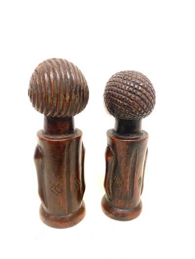 Couple de poupées Mpundu TABWA de RDC