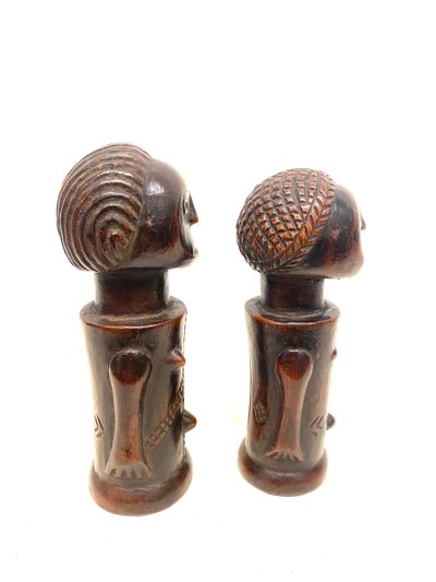 Couple de poupées Mpundu TABWA de RDC