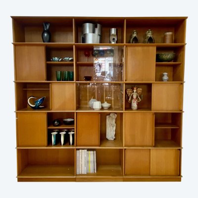Oscar bookshelf in oak, circa 1950.