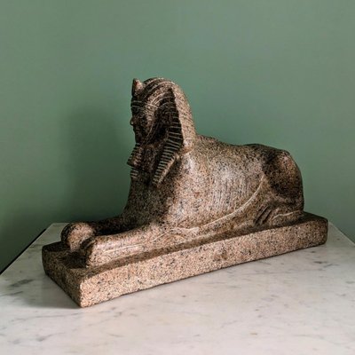 Egyptomanie - Important ancient Egyptian sphinx - Aswan granite style