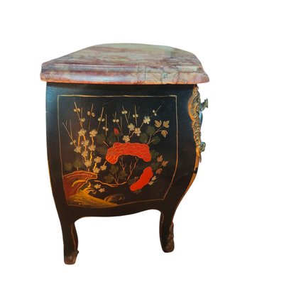 Miniature chest of drawers