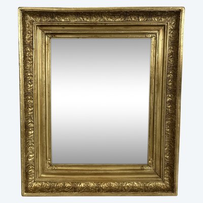 19th CENTURY FRAME IN WOOD AND GILDED STUC FOR PAINTING 46.5 cm x 39 cm