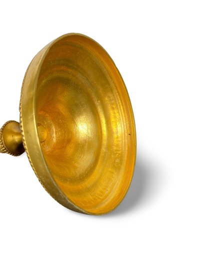 Kerzenhalter aus der Louis-XVI-Epoche aus vergoldeter, fein ziselierter Bronze