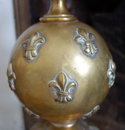 Pair of large Royalist andirons with marmosets, Louis XIV style