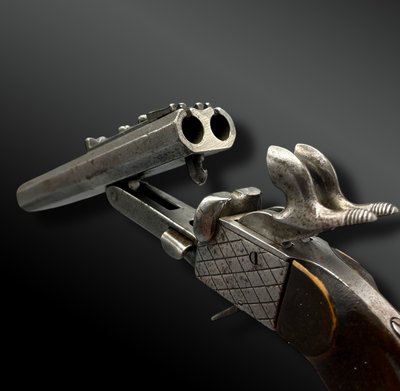 CHEST PISTOL - Spain ? - 19th century