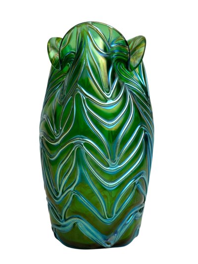 Loetz Creta Formosa vase