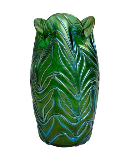 Loetz Creta Formosa vase