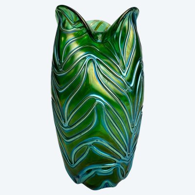 Loetz Creta Formosa vase