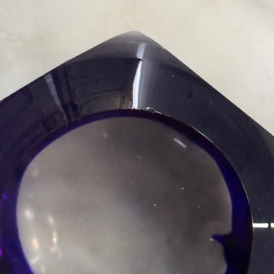 Presse-papier sulfure en cristal bleu et blanc pans coupés